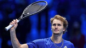 ATP Finals: Zverev bate Hurkacz e enfrenta Djokovic nas 'meias'