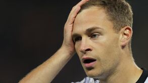 Mais problemas no Bayern Munique: Kimmich também está infetado com a Covid-19
