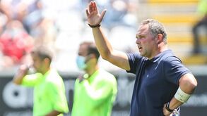 Vítor Campelos: «Aqueles que jogarem amanhã estão preparados para dar uma boa resposta»