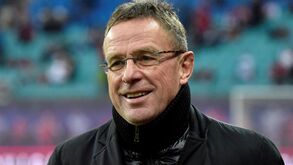Manchester United oficializa contratação de Ralf Rangnick até ao final da época