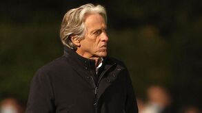 Adeptos do Flamengo preferem Jorge Jesus para suceder a Renato Gaúcho 