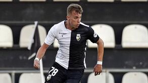 Alex Pinto deve rescindir com o Farense 