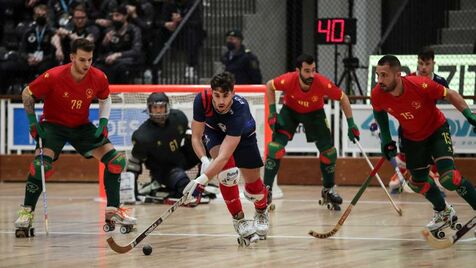 Portugal perde com a França na 2.ª jornada do Europeu de hóquei em patins -  Hóquei em Patins - Jornal Record