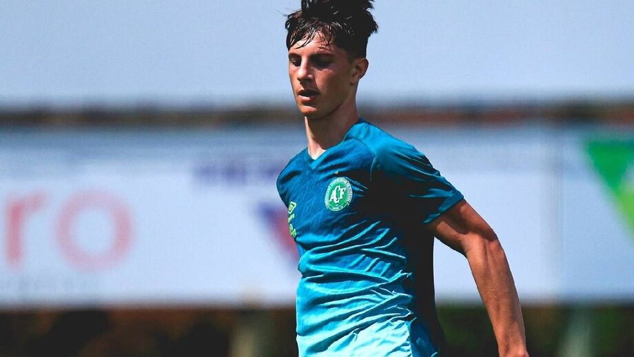 De Mozer a David Luiz: Coser pode entrar no leque dos (grandes) centrais brasileiros