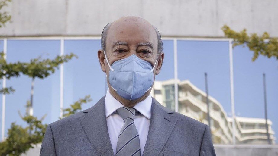 Pinto da Costa suspeito de usar família para desviar dinheiro do FC Porto, avança o 'Expresso'