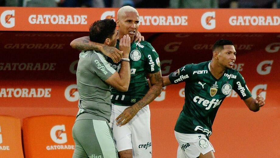 Deyverson sobre Abel Ferreira: «Deu o peito por mim e sou-lhe eternamente grato por isso»