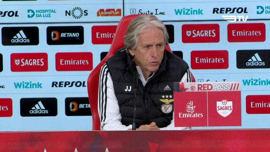 Guarda-redes do Betis admite vontade de regressar a Portugal