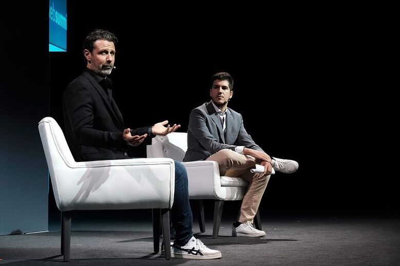 Palestra foi moderada pelo jornalista de Record, José Morgado