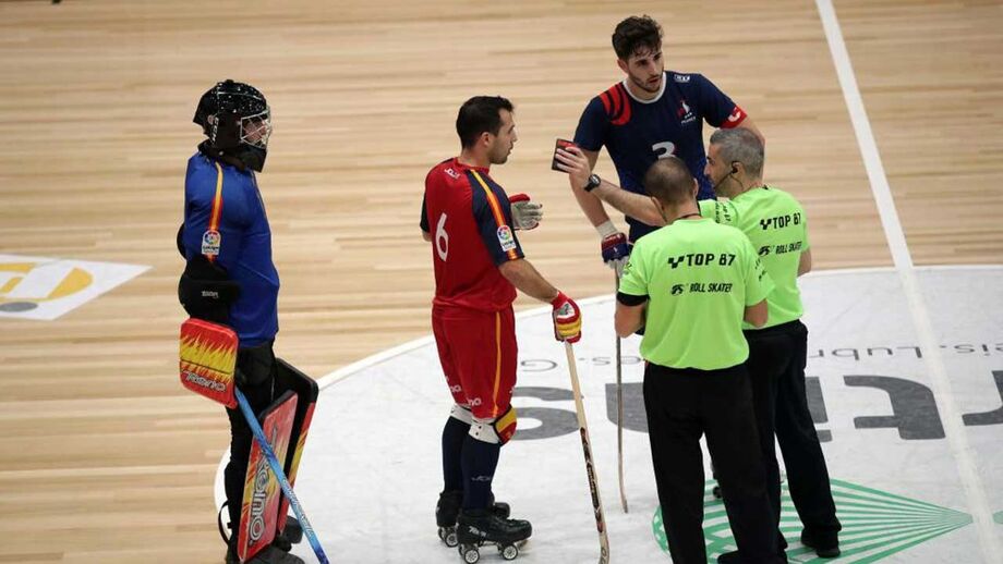 Caldinho no França-Espanha tramou Portugal no Europeu de hóquei em patins