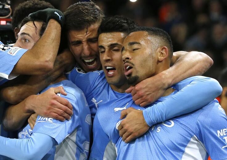 Man. City (1.º do Grupo A)