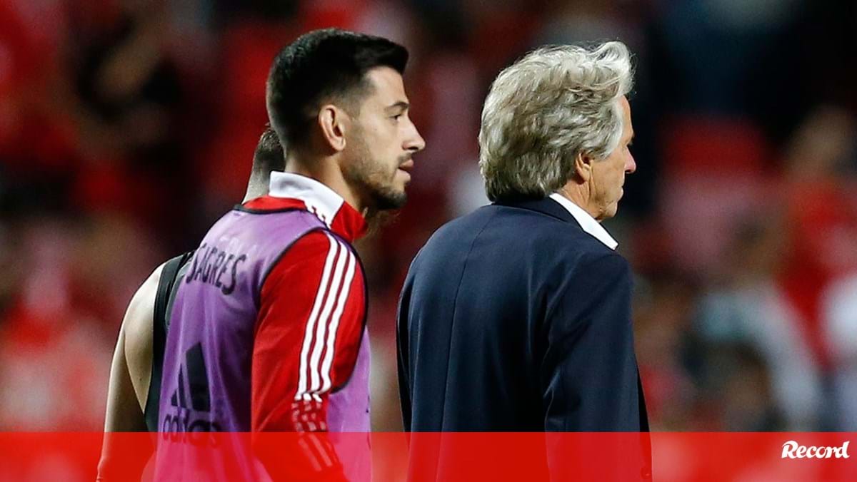 Riot in Seixal: Jesus sent Pizzi aside to train and squad revolted – Benfica