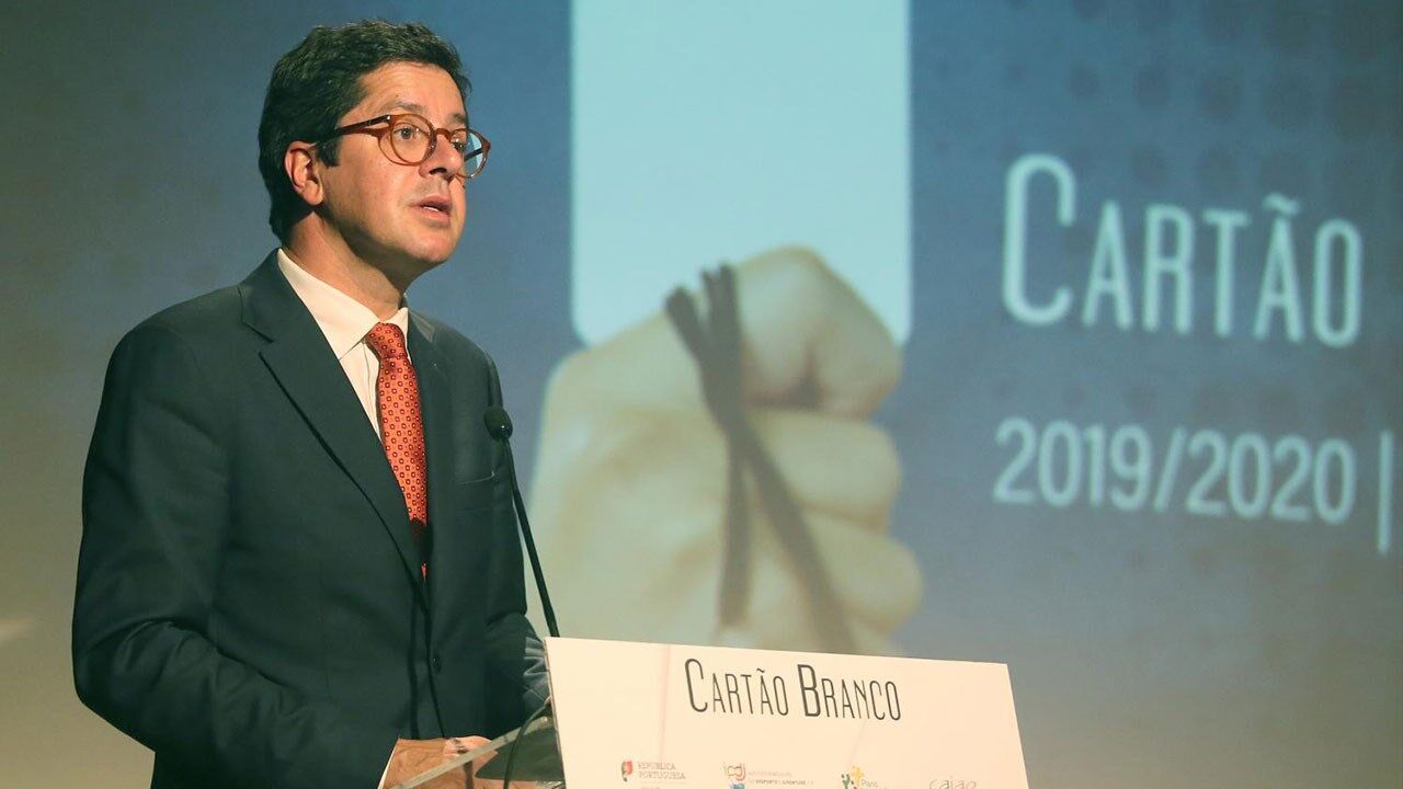 Secretário de Estado da Juventude e do Desporto esteve na cerimónia de entrega dos prémios do Cartão Branco, em Lisboa