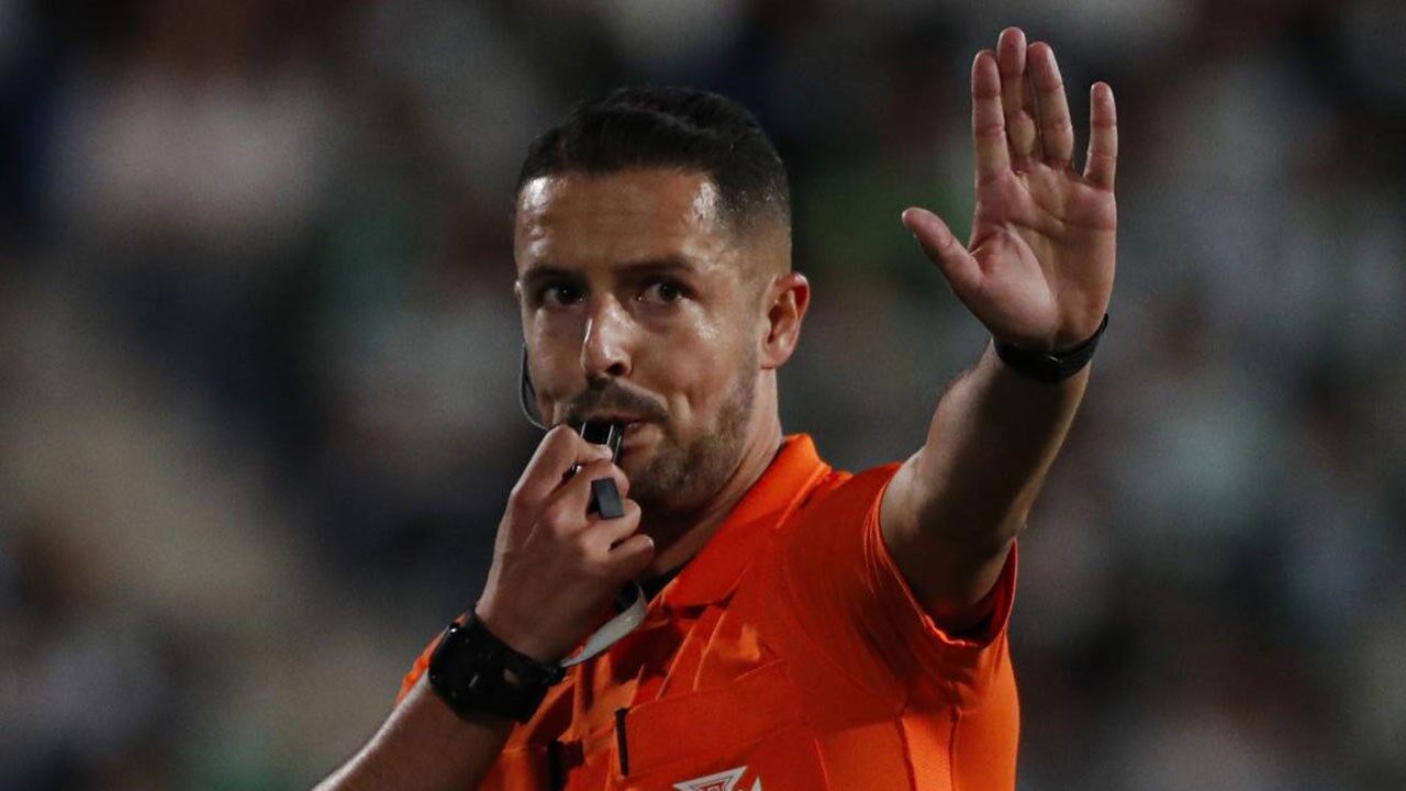 Gustavo Correia, da AF Porto, irá arbitrar a receção do Tondela ao Gil Vicente