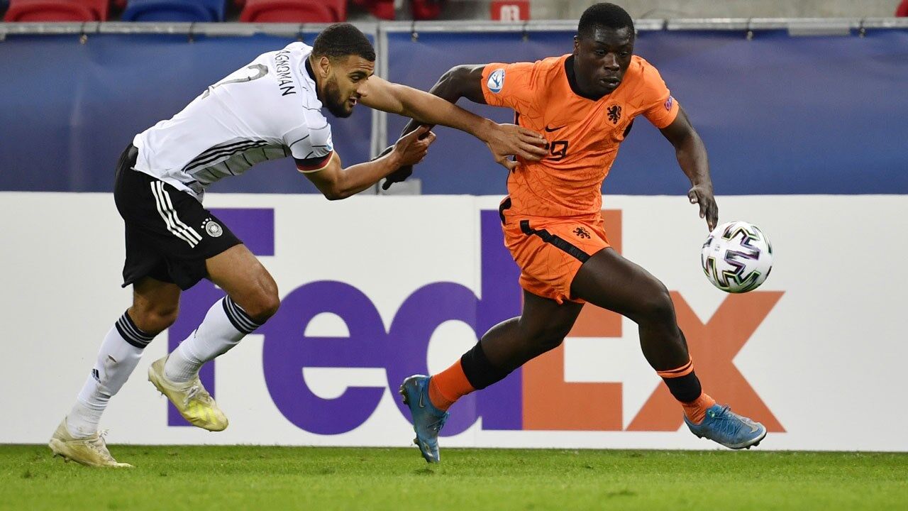 Brobbey é internacional jovem pela Holanda