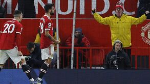 Já passaram 100 jogos... e ninguém faz melhor do que Bruno Fernandes em Inglaterra