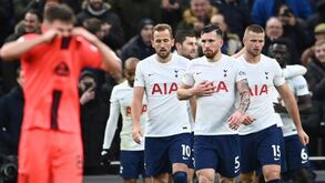 Surto de Covid-19 assola Tottenham