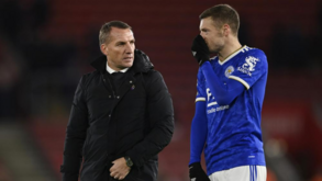 Leicester sem sete jogadores com Covid-19 frente ao Nápoles