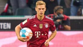 Kimmich recupera da covid mas tem um problema pulmonar e não joga até ao final do ano
