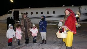 Georgina pegou nas crianças, meteu-se no avião de Cristiano Ronaldo e foi à Lapónia