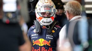Red Bull deteta problema no carro de Verstappen pouco antes do arranque da qualificação