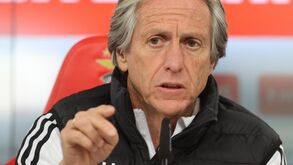 Dos assobios dos adeptos ao sorteio dos 'oitavos' da Champions; o que disse Jesus na conferência de imprensa