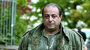 Bruxos e futebol: Do livro de S. Cipriano a amuletos, rituais e sal