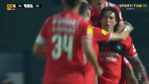 O grande golo de Darwin Nuñez que deu vantagem ao Benfica em Famalicão