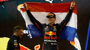 Verstappen revela mensagem de Toto Wolff após conquista do título mundial de Fórmula 1
