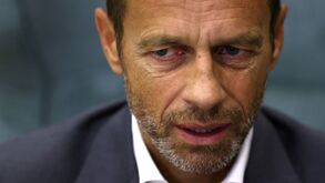Eis o erro que levou a UEFA a ordenar a repetição do sorteio da Champions