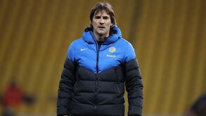 Italiano Paolo Vanoli rende Rui Vitória no comando técnico do Spartak Moscovo