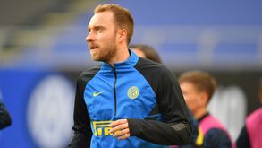 Inter Milão rescinde contrato com Christian Eriksen