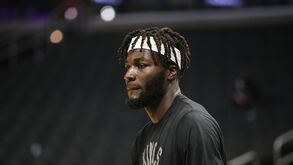 Neemias Queta recebe elogios após estreia: «Pode ser um jogador muito bom»