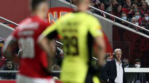 Jesus recupera a artilharia pesada: o onze provável do Benfica frente ao Marítimo