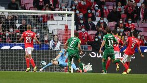 A crónica do Benfica-Marítimo, 7-1: águia insaciável anima o clássico