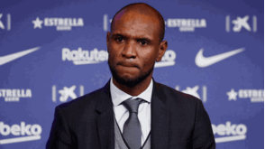 Abidal e a mulher prestam declarações às autoridades sobre o caso da jogadora do PSG agredida