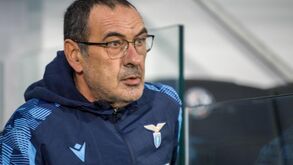 Maurizio Sarri ainda está vinculado à Lazio