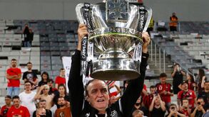 Oficial: Cuca deixa o campeão Atlético Mineiro devido a problemas familiares