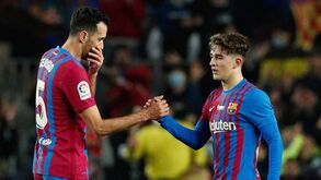 Dembélé, Gavi e Umtiti testam positivo à Covid-19