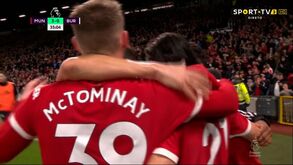 Cristiano Ronaldo estava no sítio certo para fazer assim o terceiro golo do Man. United ao Burnley