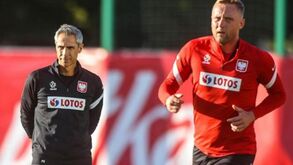 Central da seleção polaca bloqueia número de Paulo Sousa e mostra-o nas redes sociais