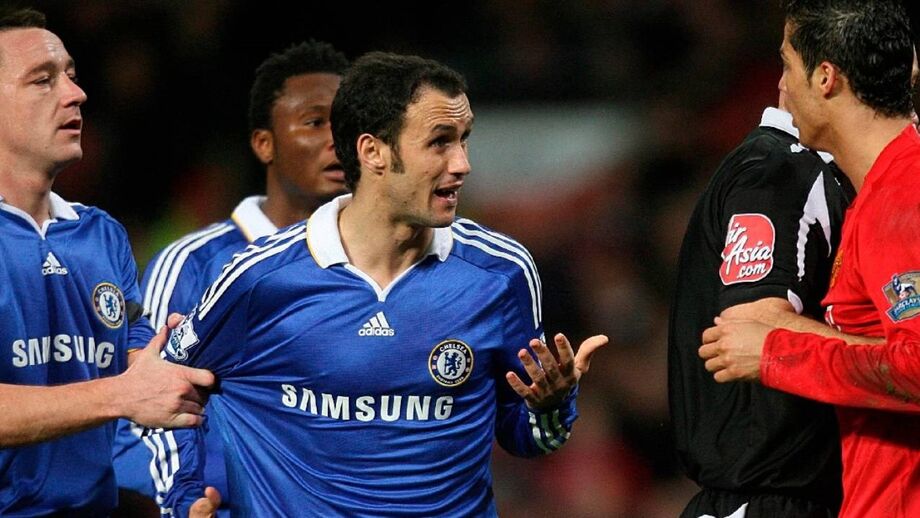 10 melhores defesas da história da Premier League: Esqueceram-se de Ricardo Carvalho...