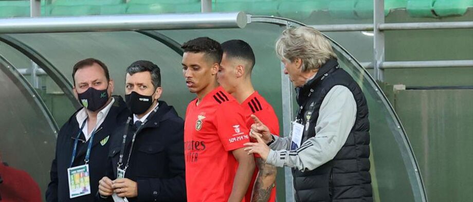 Da falta de 'intensidade' às críticas do empresário: Pedrinho e Jorge Jesus numa parelha pouco abençoada