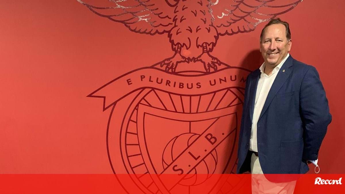 Depois do namoro interrompido com o Benfica, John Textor está