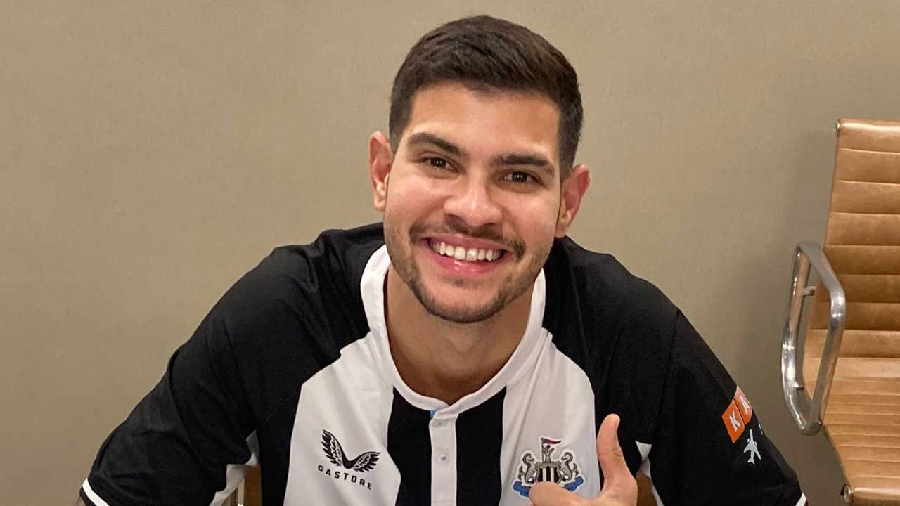 Lyon aceita proposta do Newcastle por Bruno Guimarães por 40 milhões de  euros, futebol internacional