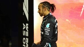 Mercedes partilha mensagem enigmática e deixa indicação sobre o futuro de Hamilton