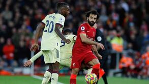Liverpool pede adiamento do jogo com o Arsenal para as 'meias' da Taça da Liga inglesa