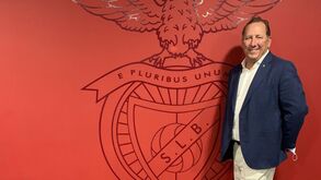 John Textor mantém contactos com a SAD do Benfica