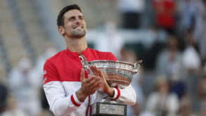 Regras em França permitirão a Djokovic disputar Roland Garros