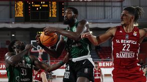 Covid adia dérbi europeu na Luz 