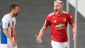 Van de Beek de malas feitas? Desde a 'pastilha voadora' que não voltou a ser o mesmo